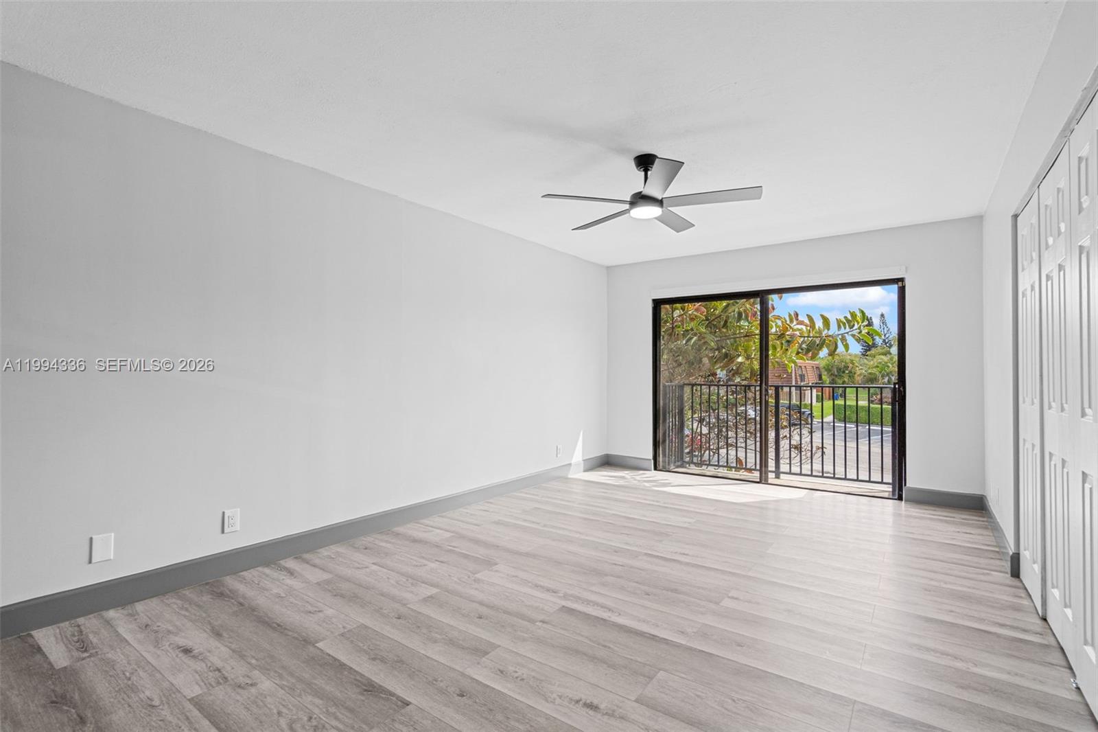 SPRINGTREE LAKES - Residential