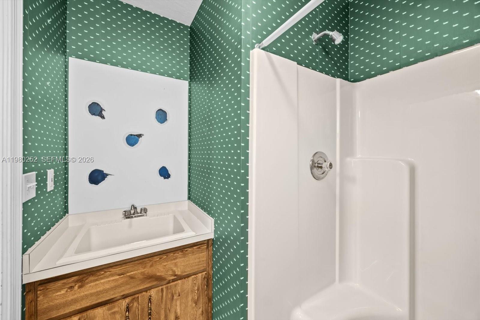 WEST MEADOWS - Residential