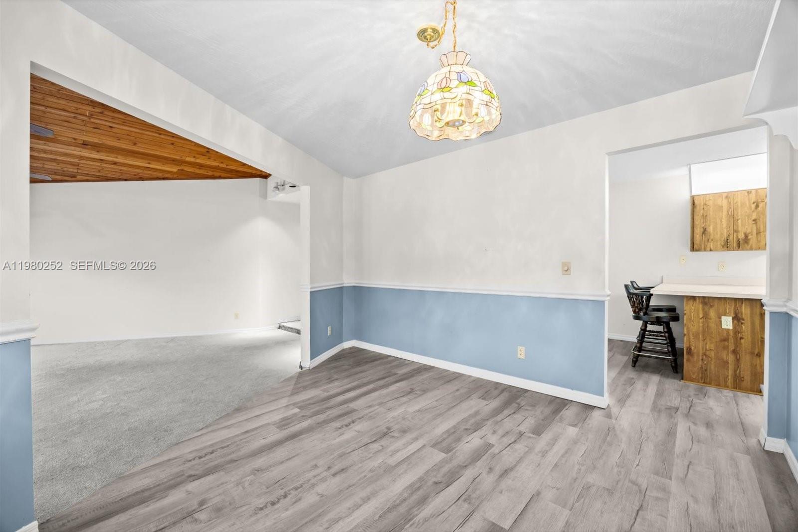 WEST MEADOWS - Residential