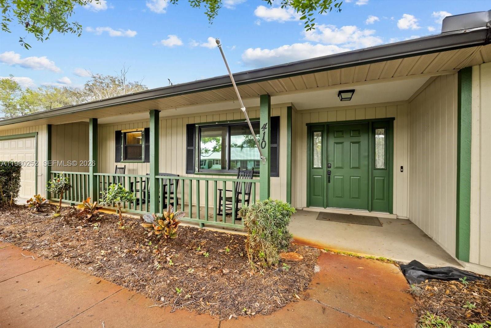 WEST MEADOWS - Residential