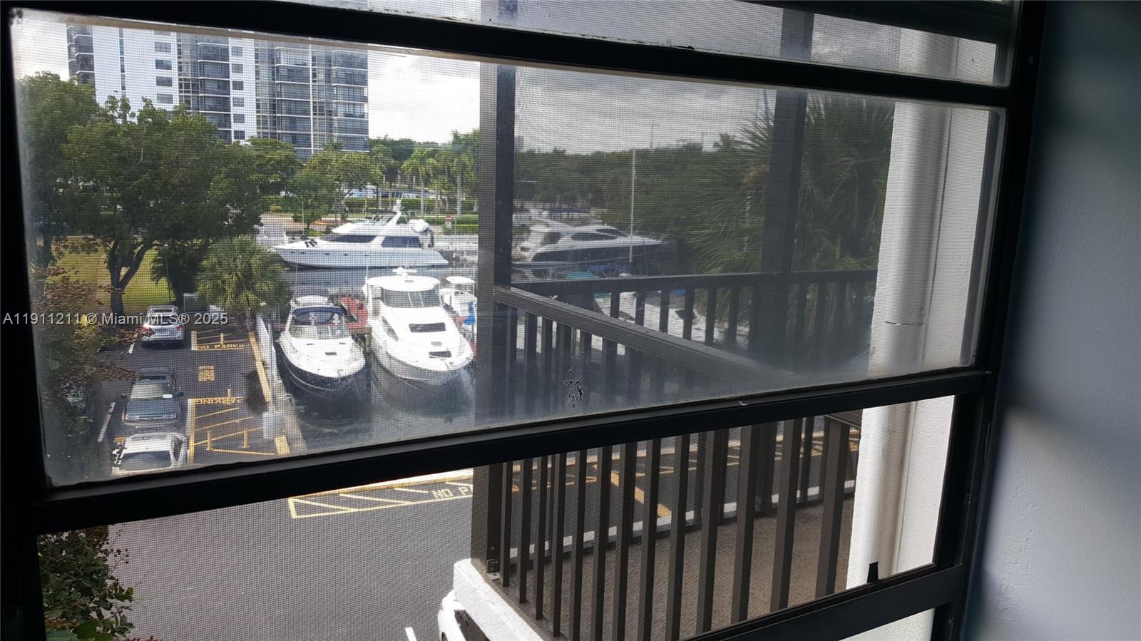 ENSENADA CONDO BLDG E-II - Residential