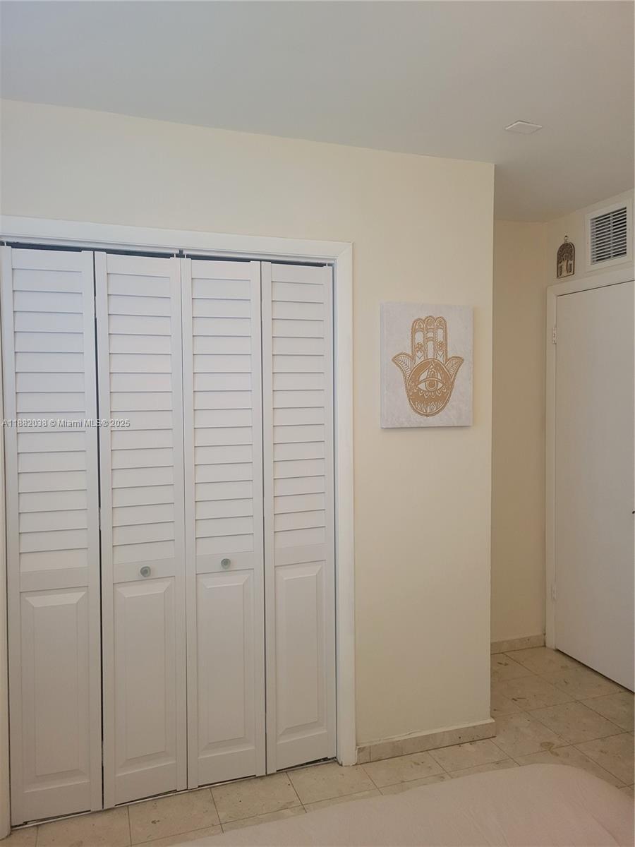 CORAL VILLAS REV - Residential