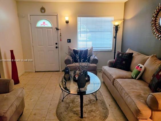 CORAL VILLAS REV - Residential