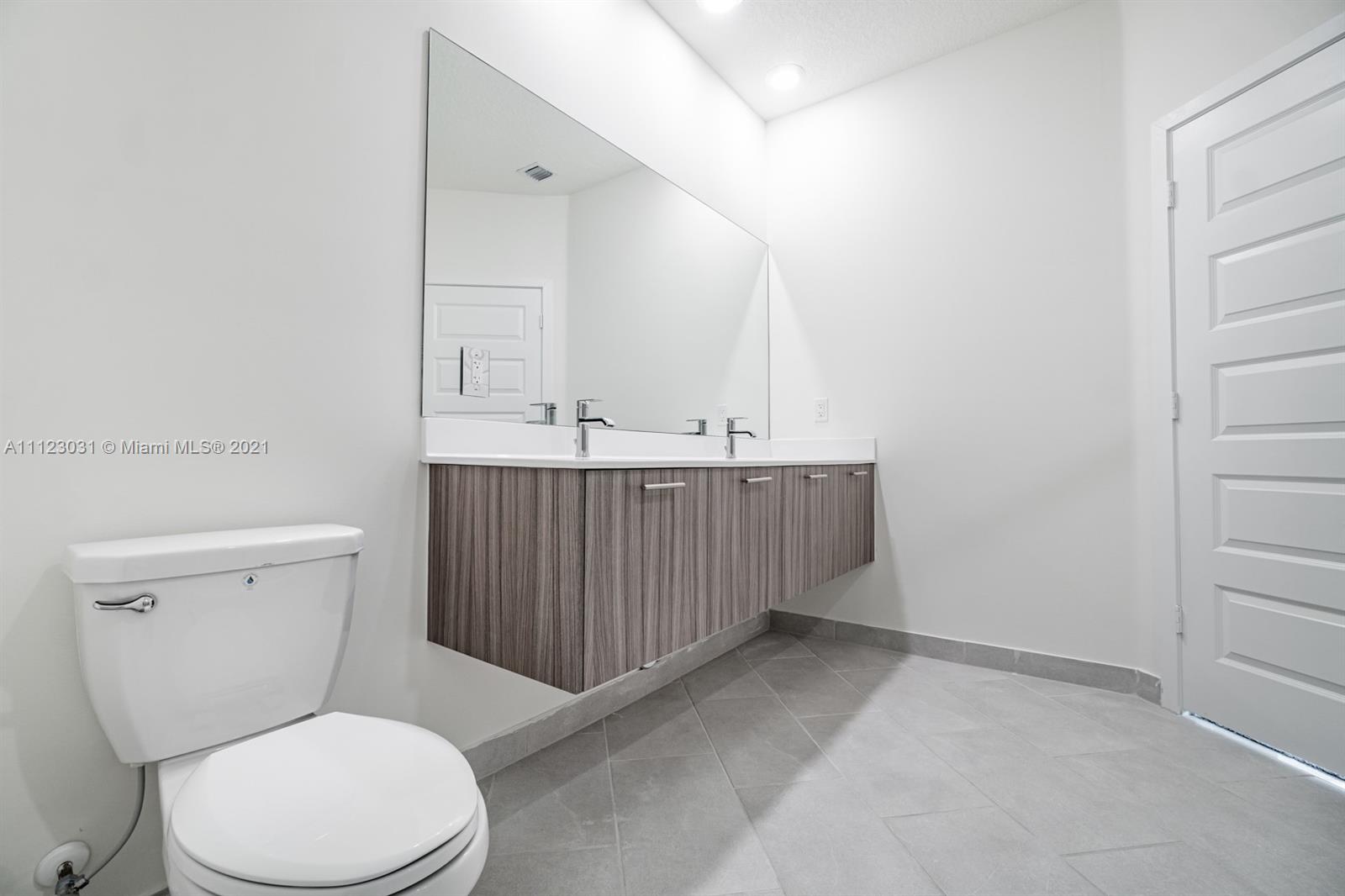 Landmark - Residential Lease