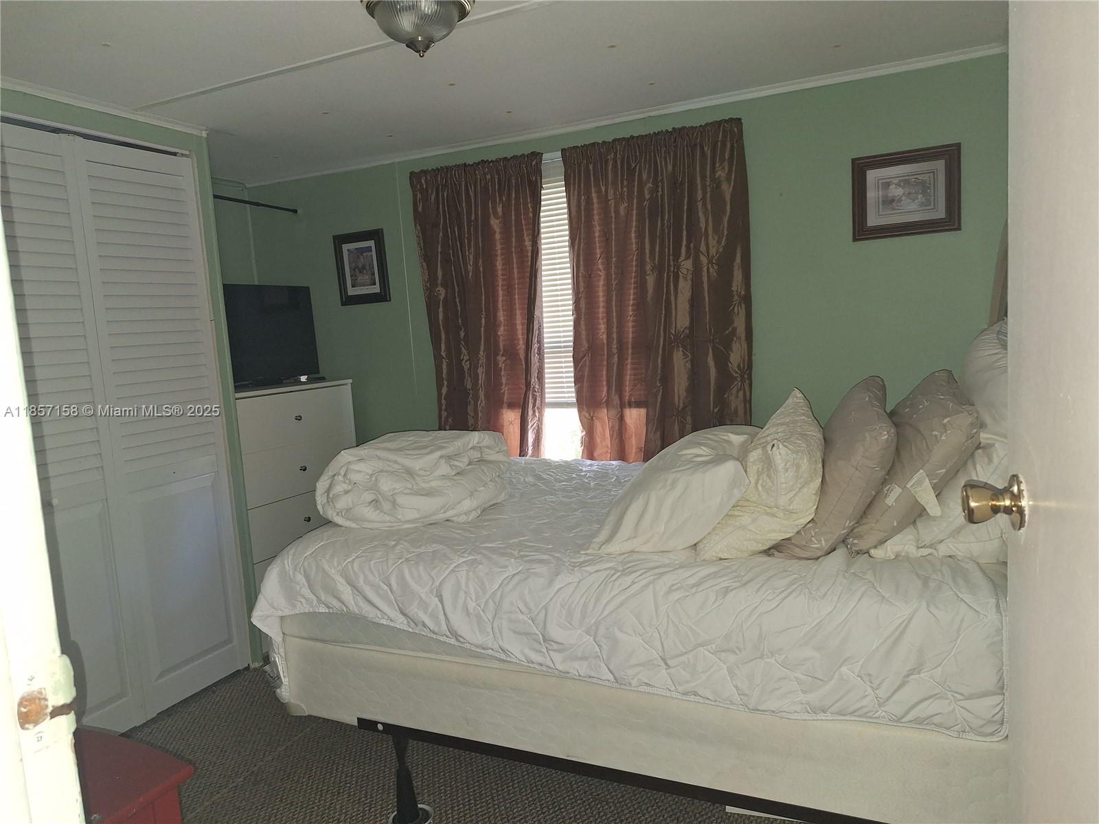 GATEWAY WEST CONDO - Residential