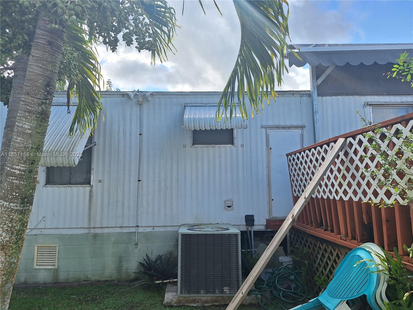 GATEWAY WEST CONDO - Residential