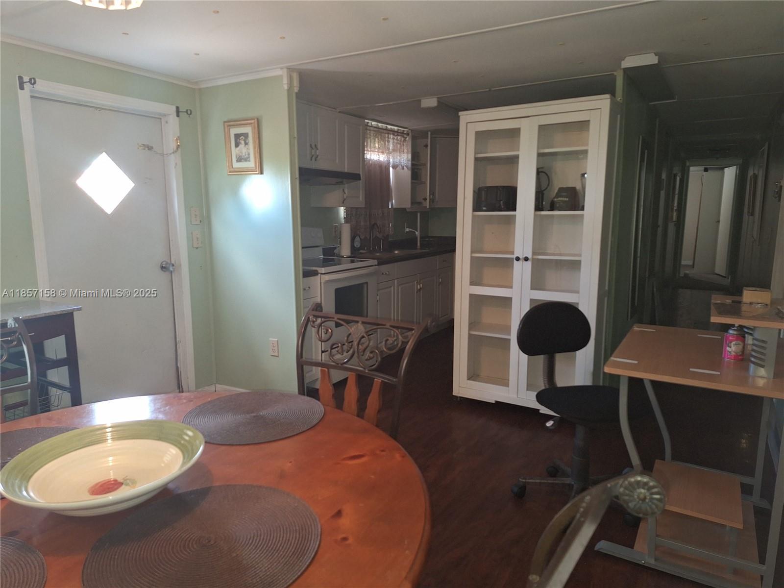 GATEWAY WEST CONDO - Residential