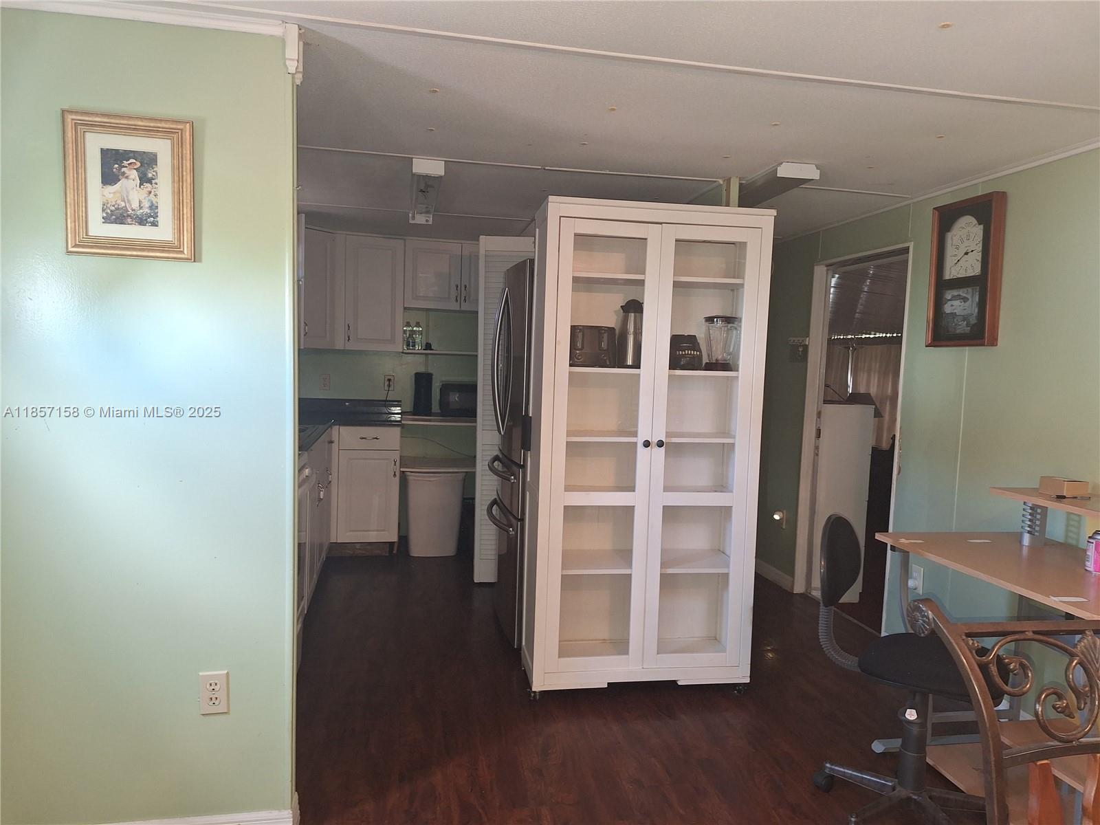 GATEWAY WEST CONDO - Residential