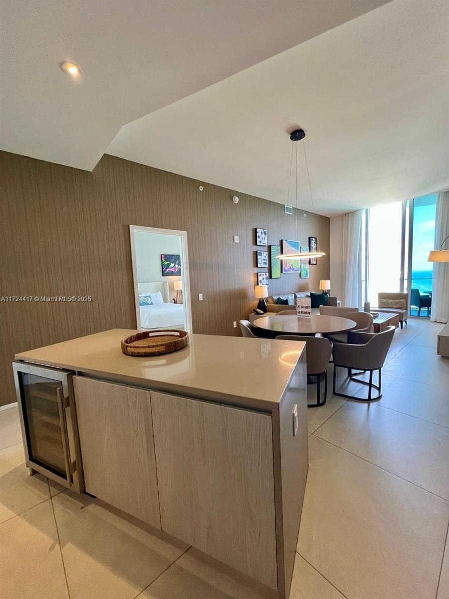 4111 SOUTH OCEAN DRIVE CO - Residential