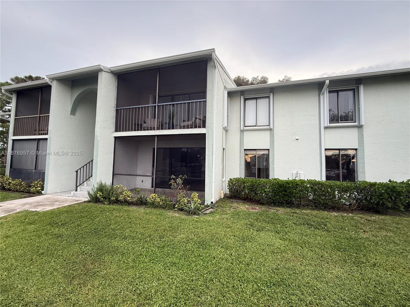 PALM CLUB WEST VILLAGE 1 - Residential Lease