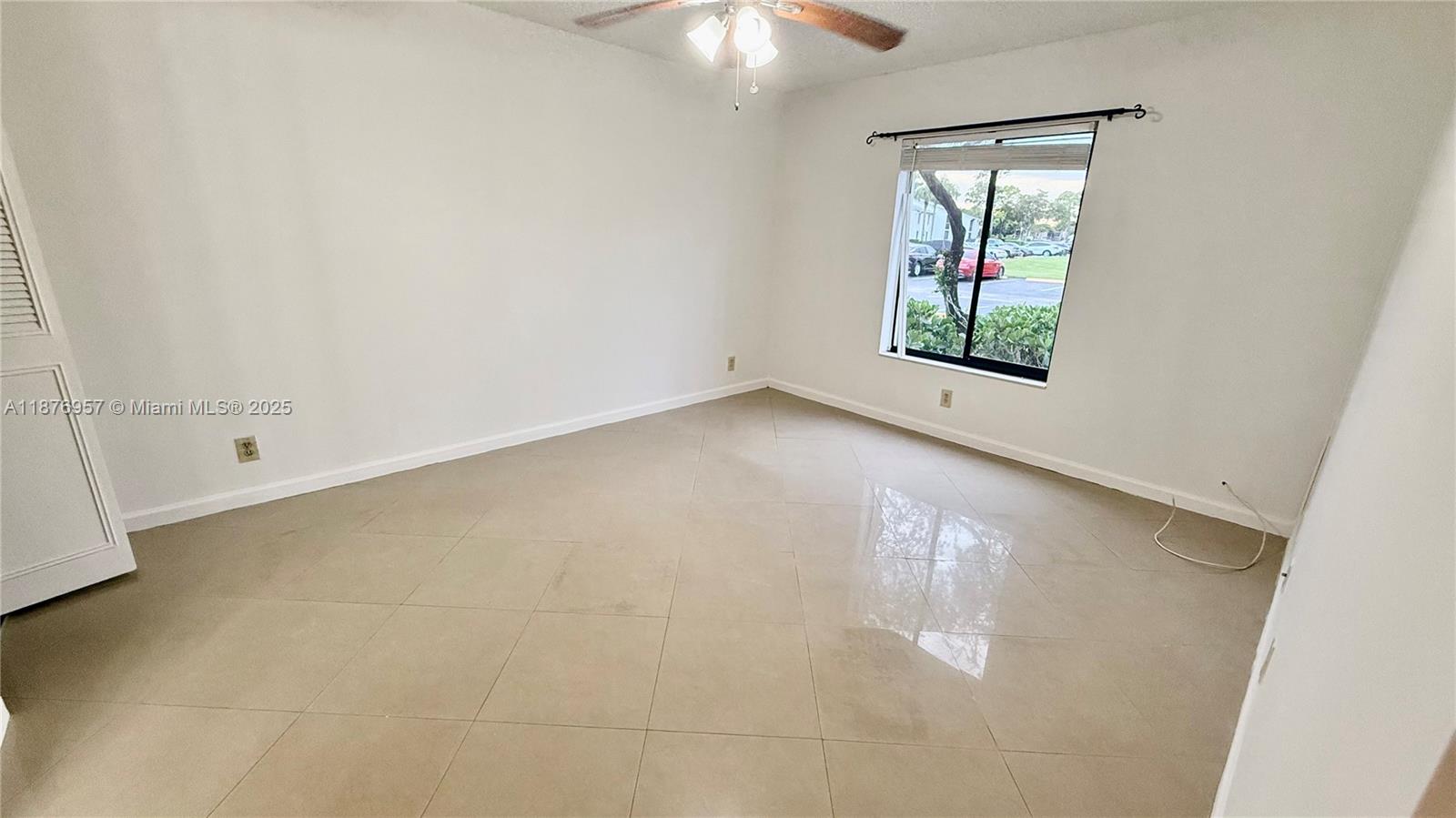 PALM CLUB WEST VILLAGE 1 - Residential Lease