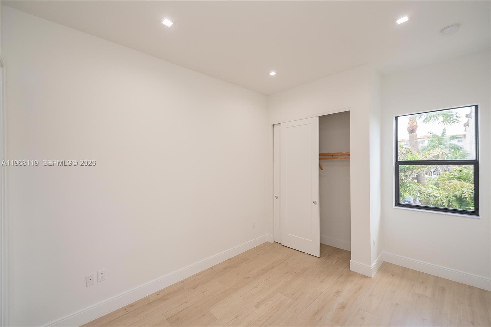 CANARIAS EAST - Residential