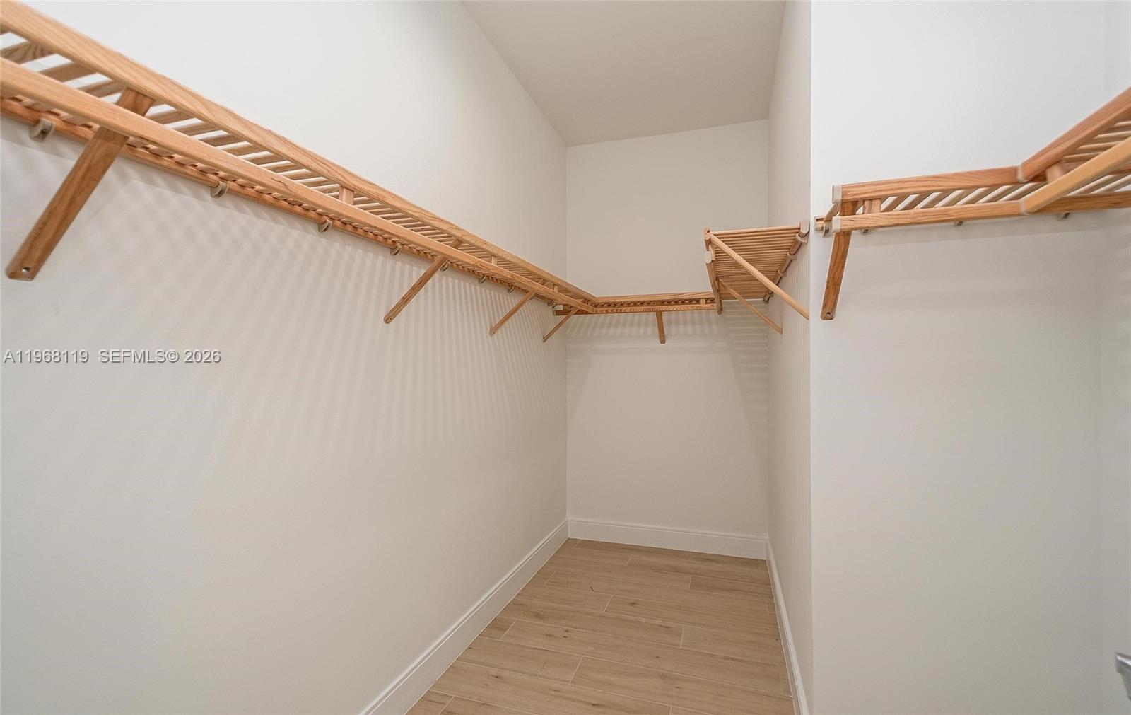 CANARIAS EAST - Residential