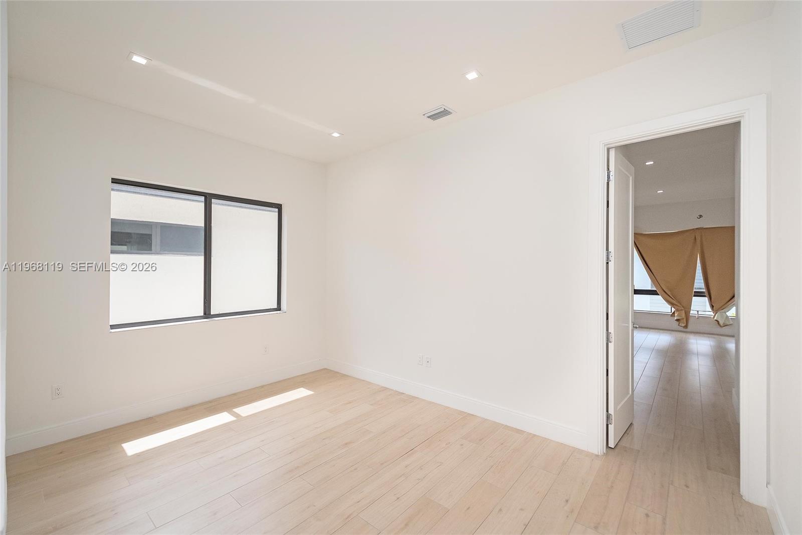 CANARIAS EAST - Residential