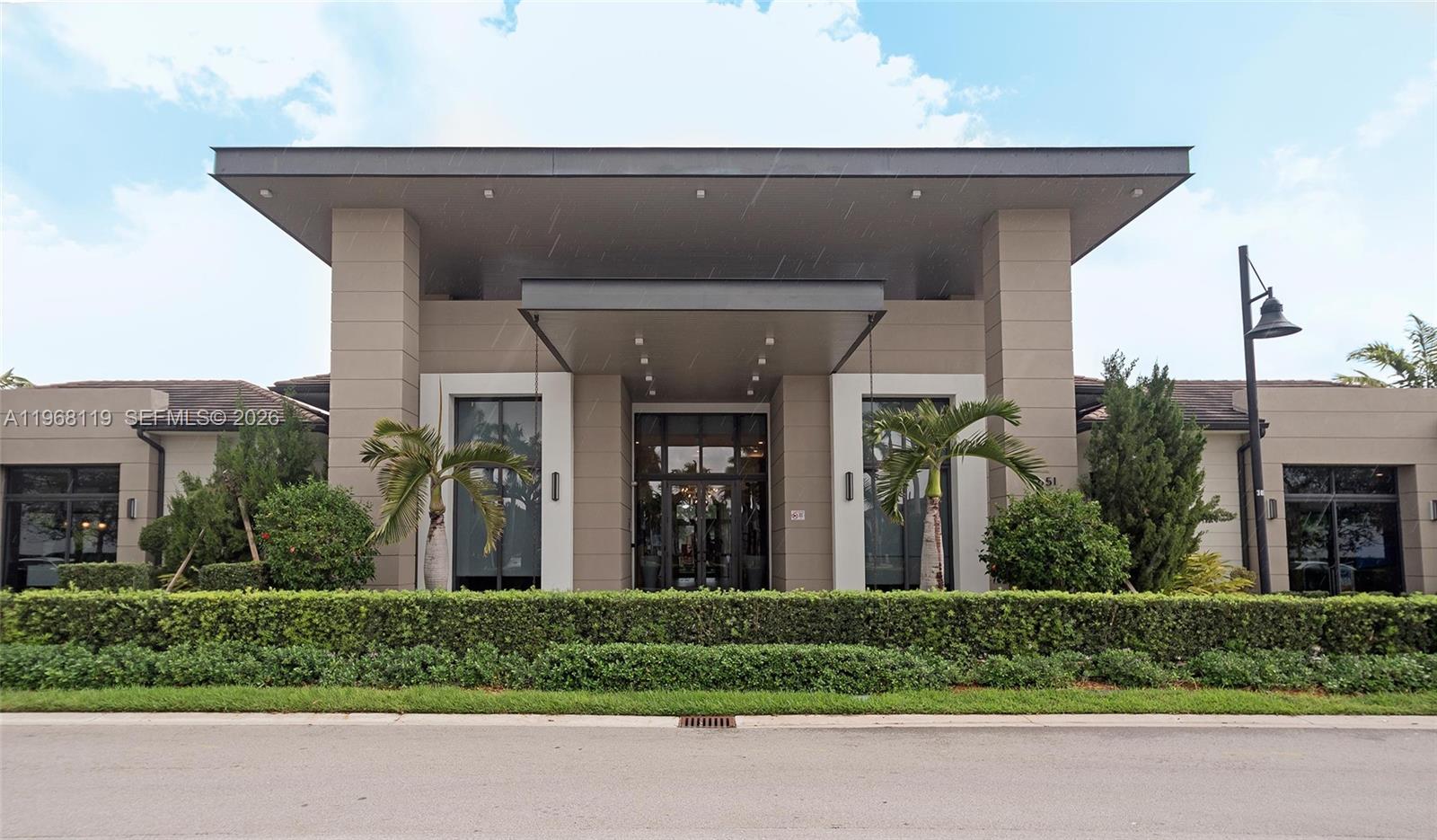 CANARIAS EAST - Residential