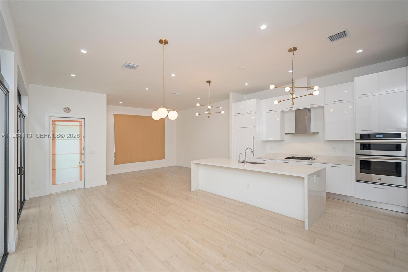 CANARIAS EAST - Residential