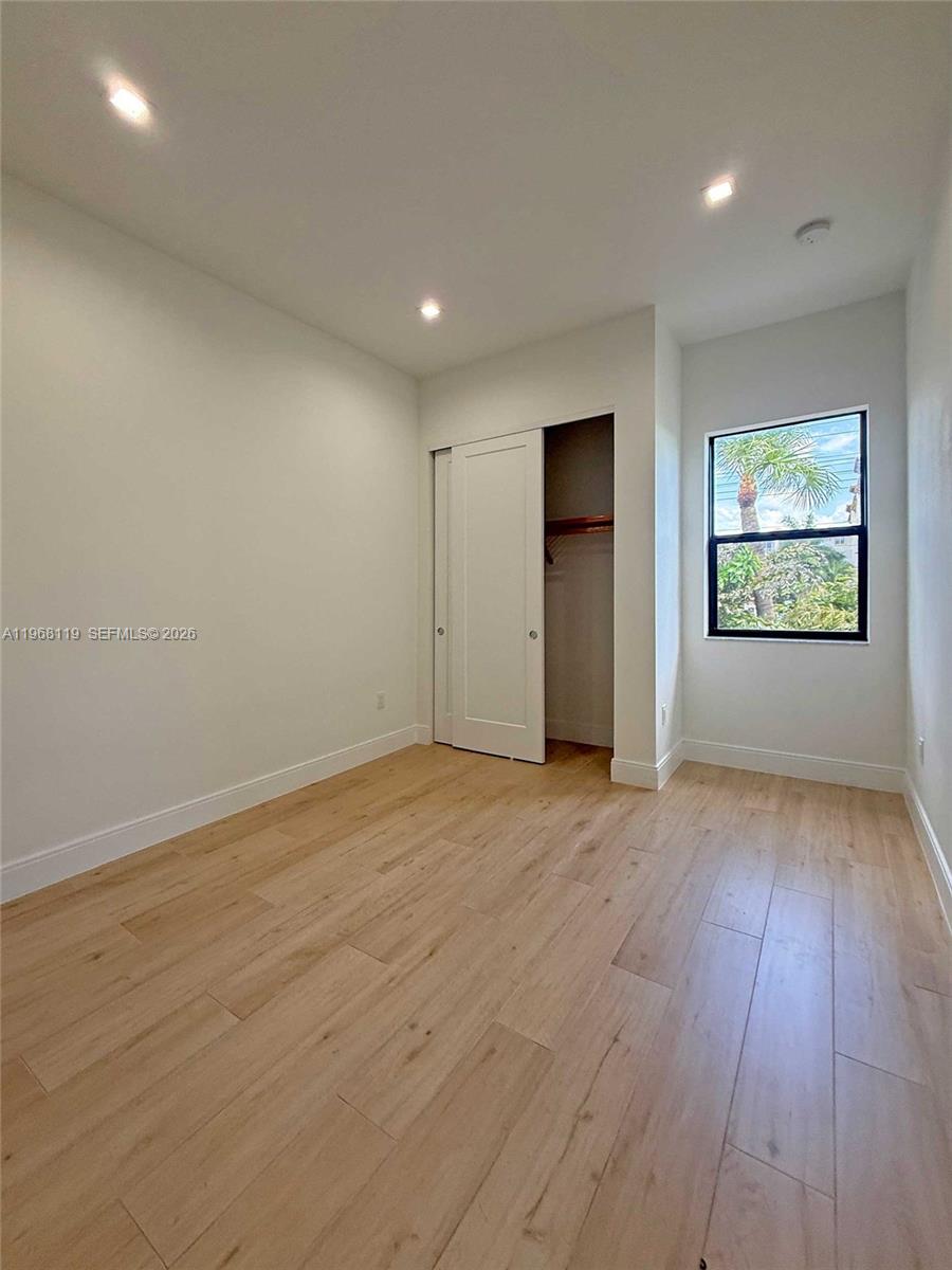 CANARIAS EAST - Residential