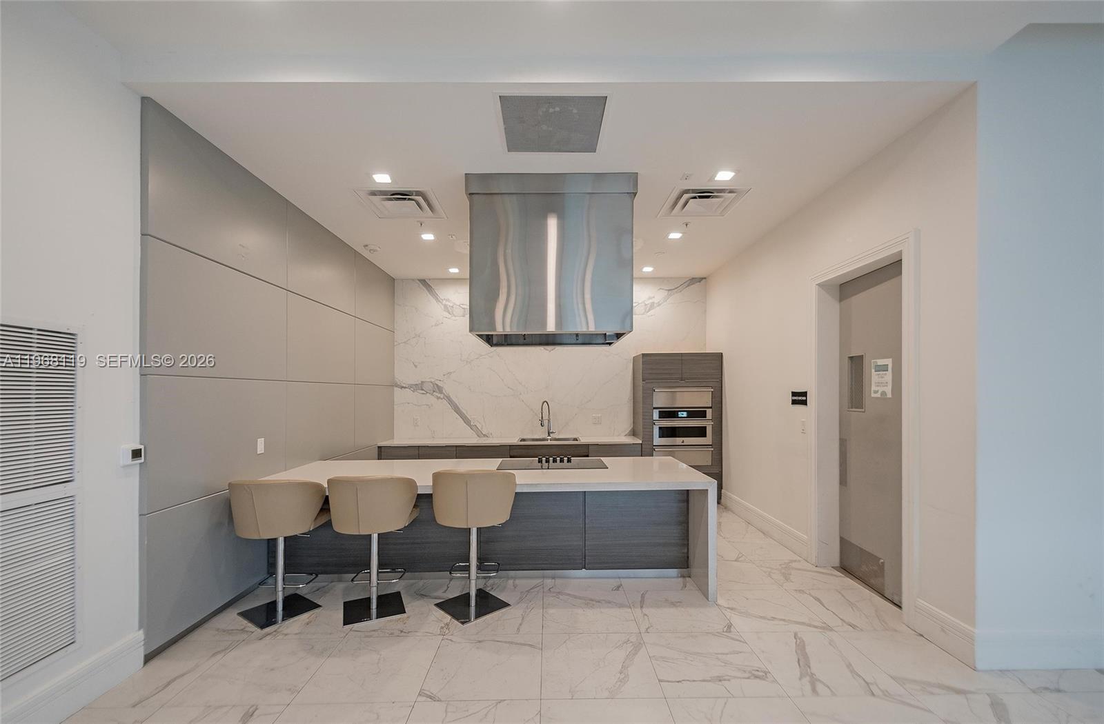 CANARIAS EAST - Residential