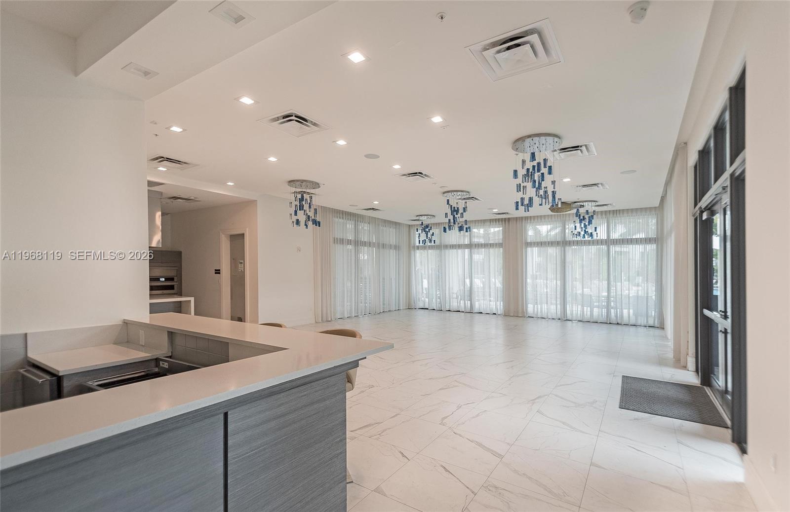 CANARIAS EAST - Residential