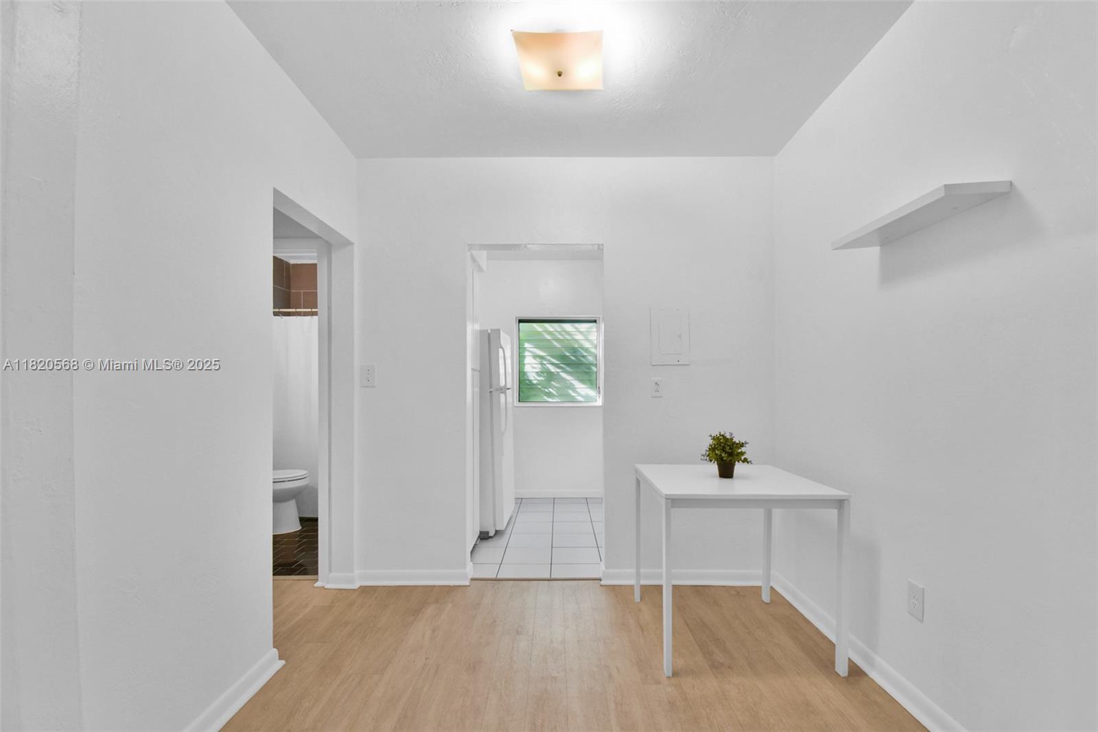 544 Michigan Ave 9