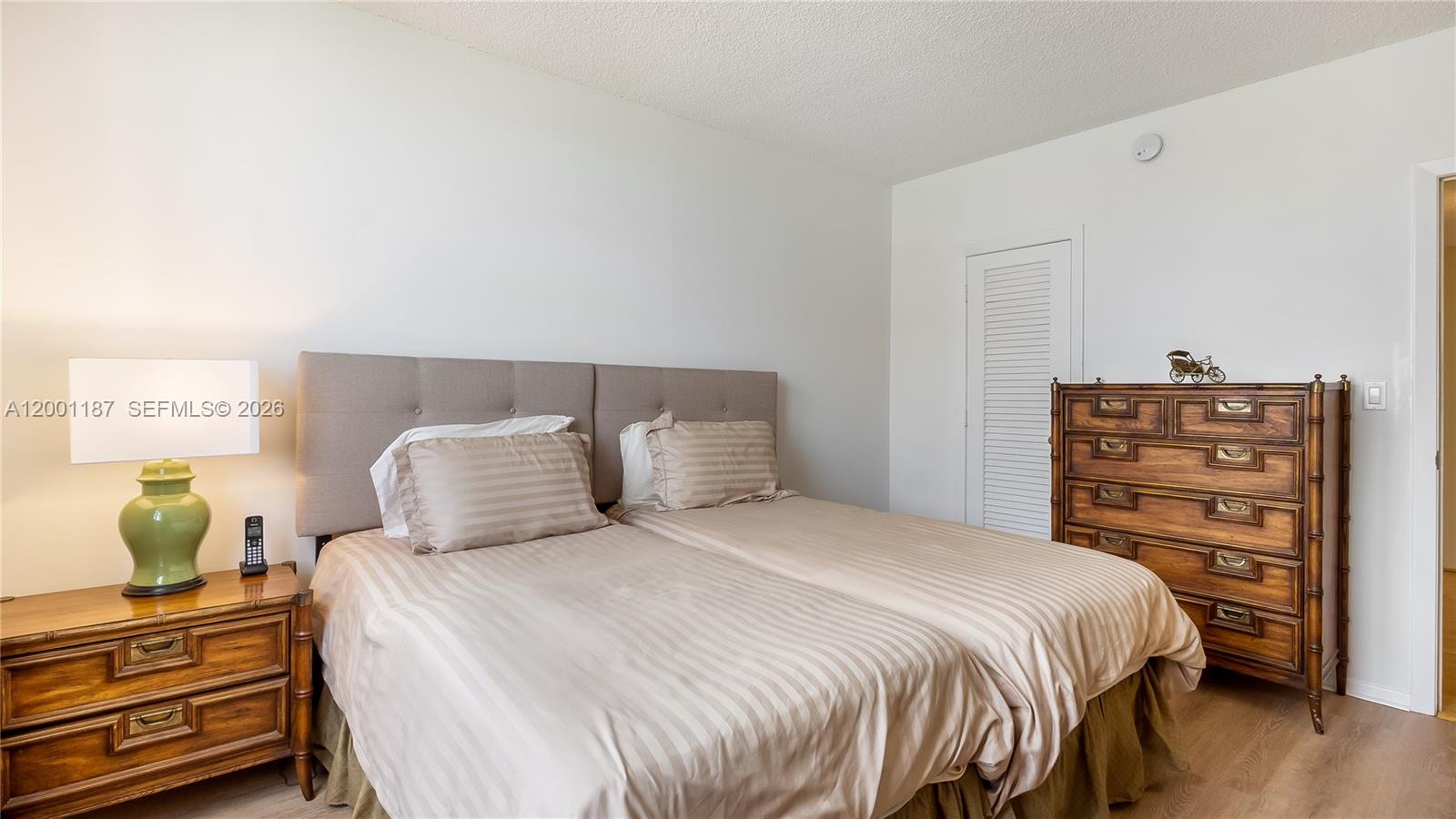 ARLEN HOUSE CONDO - Residential