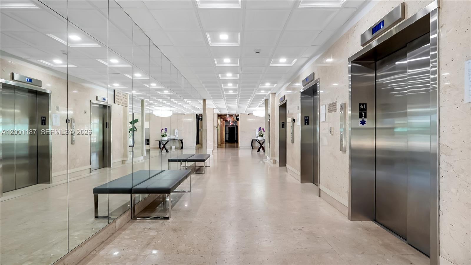 ARLEN HOUSE CONDO - Residential