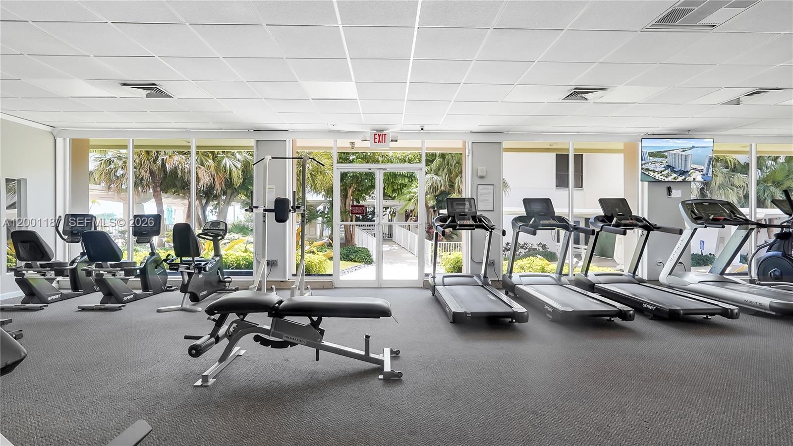 ARLEN HOUSE CONDO - Residential