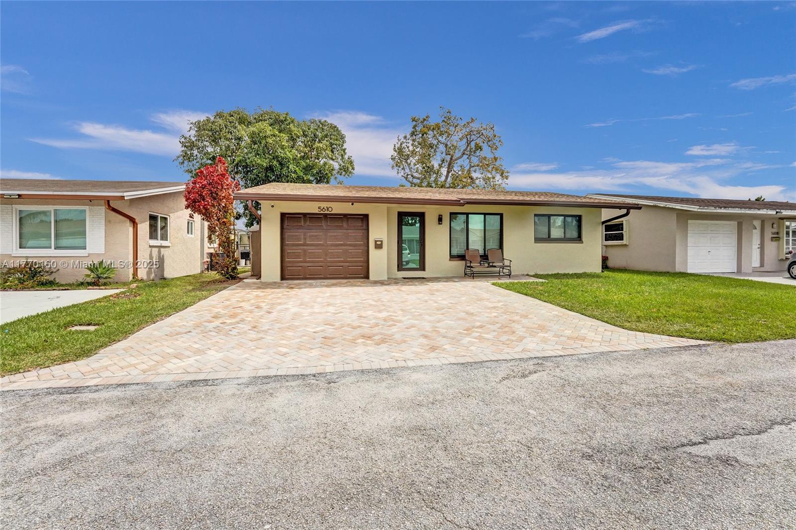 5610 NW 49th Ter