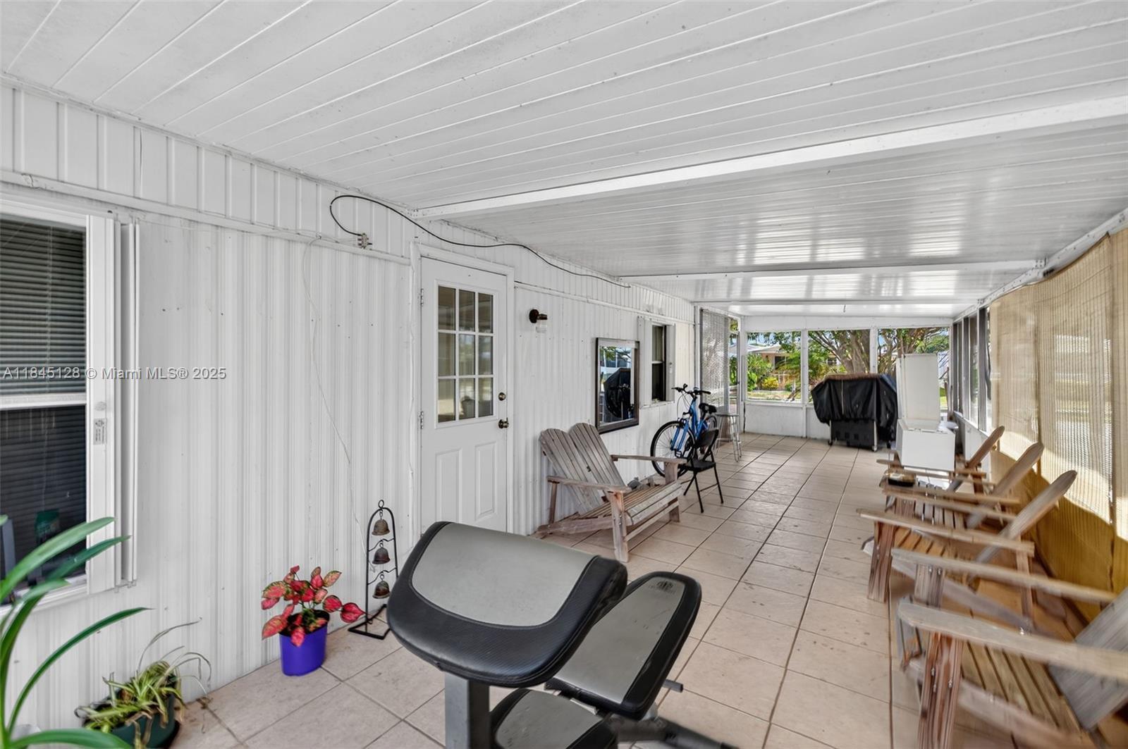 RAVENSWOOD NORTH - Residential