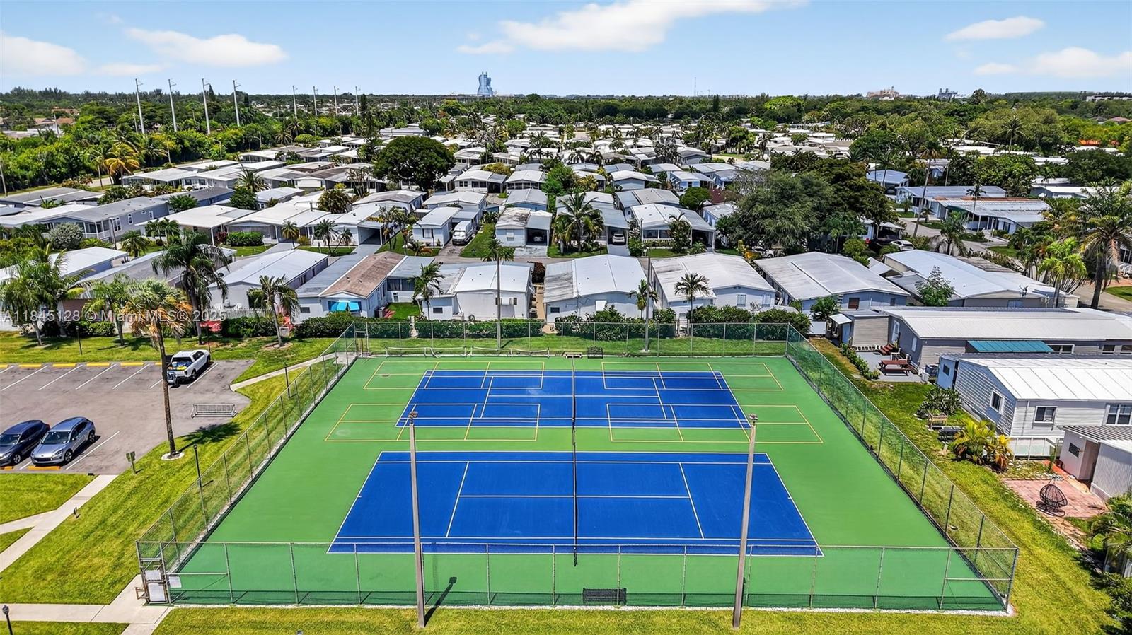 RAVENSWOOD NORTH - Residential