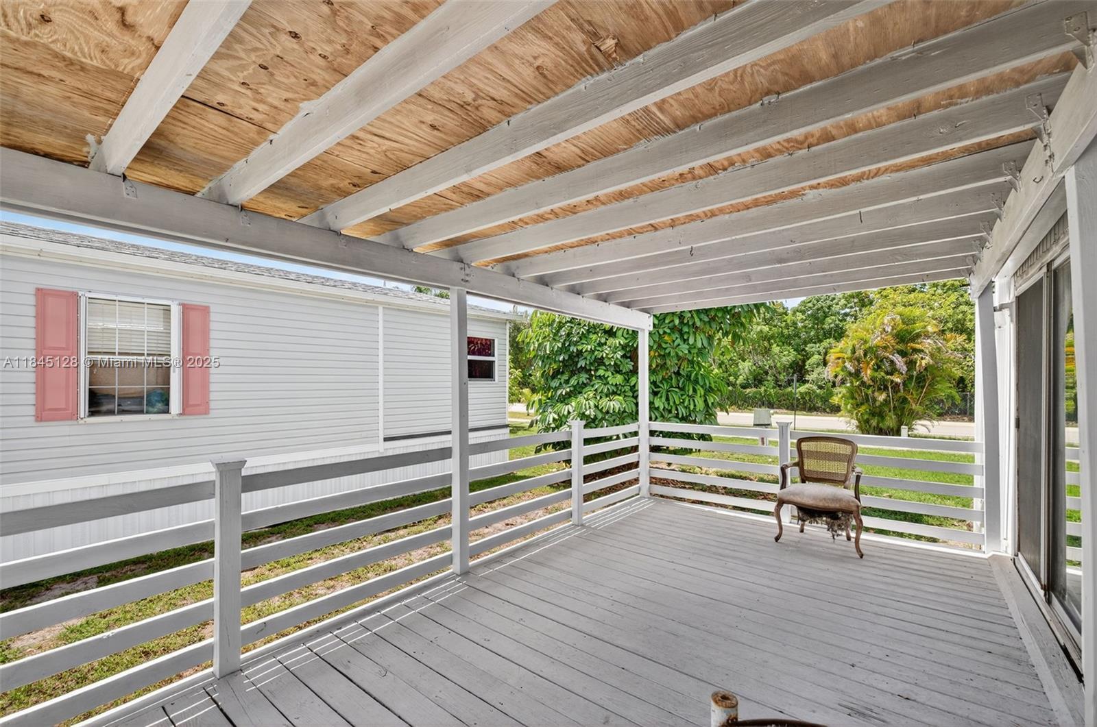 RAVENSWOOD NORTH - Residential