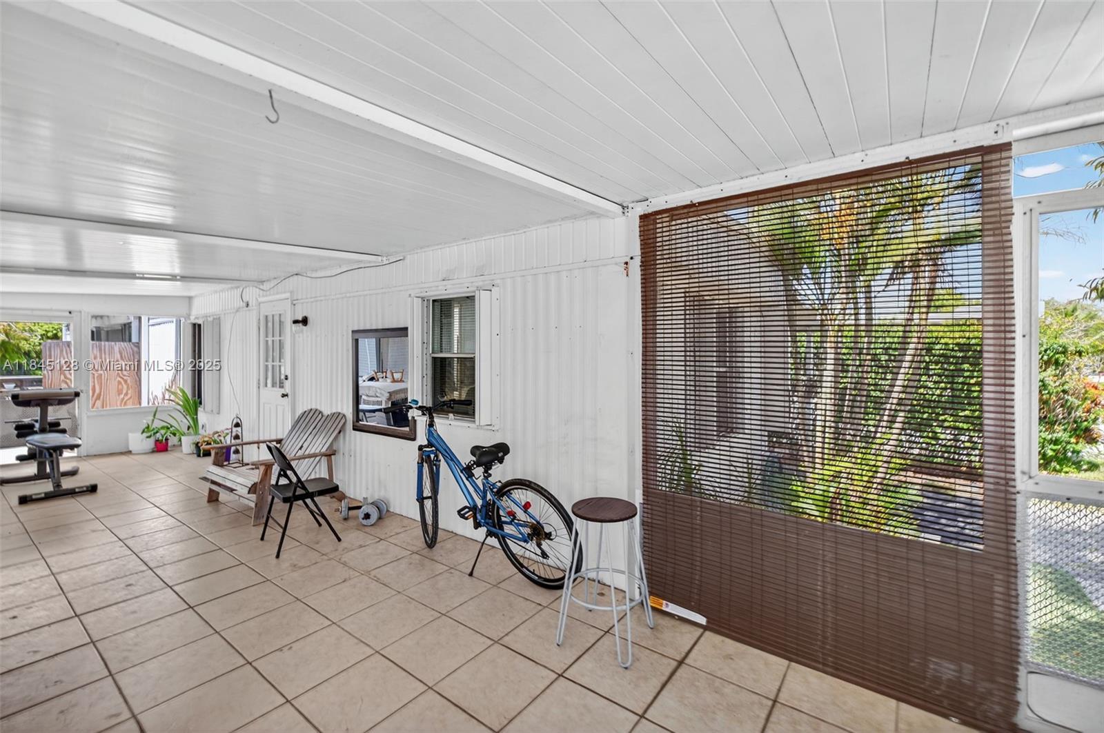 RAVENSWOOD NORTH - Residential