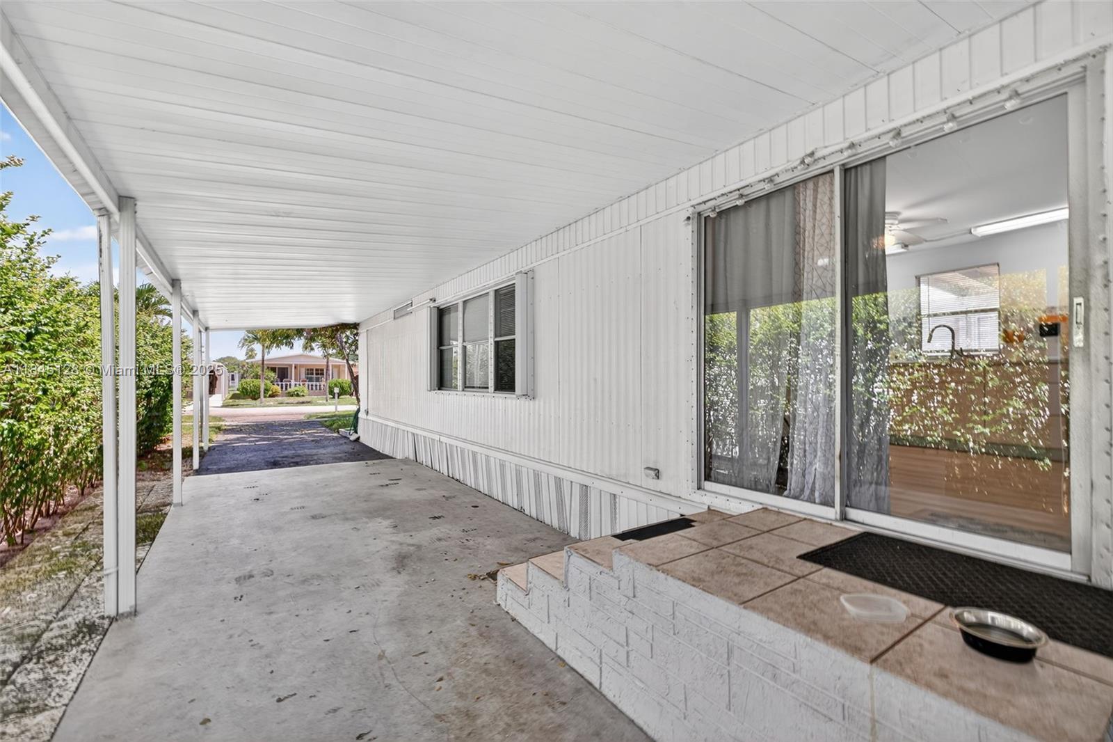 RAVENSWOOD NORTH - Residential