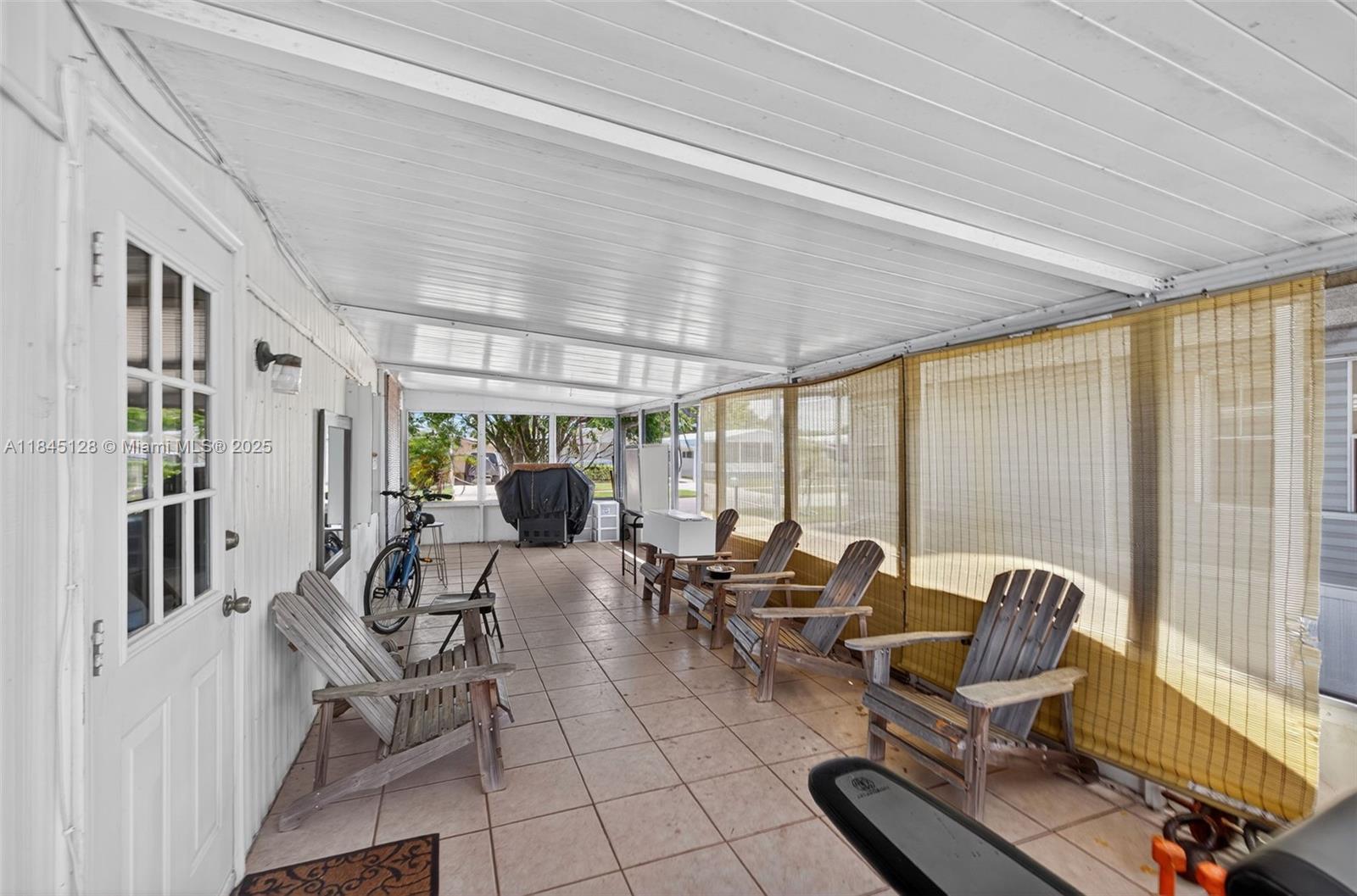 RAVENSWOOD NORTH - Residential