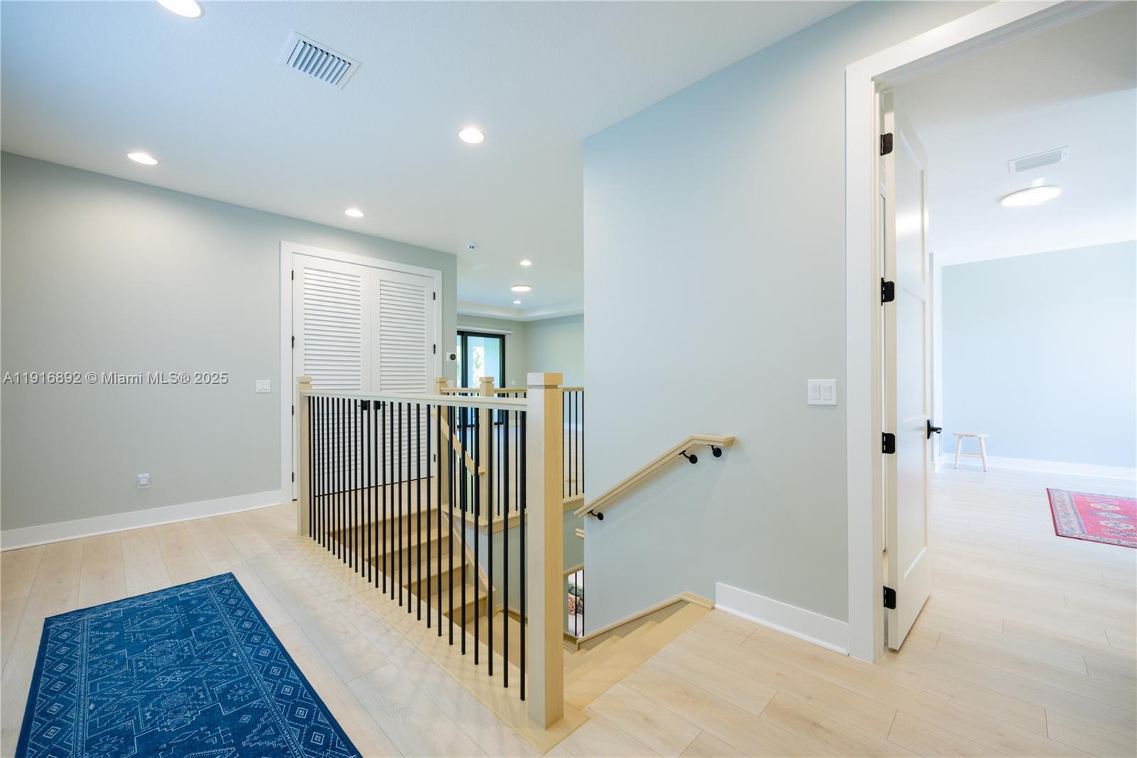 ARTISTRY REPLAT - Residential