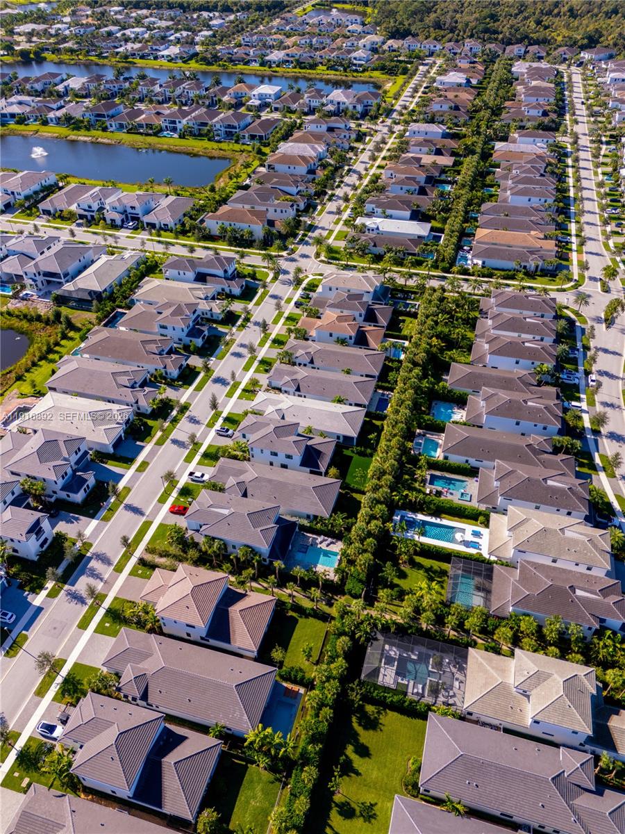 ARTISTRY REPLAT - Residential