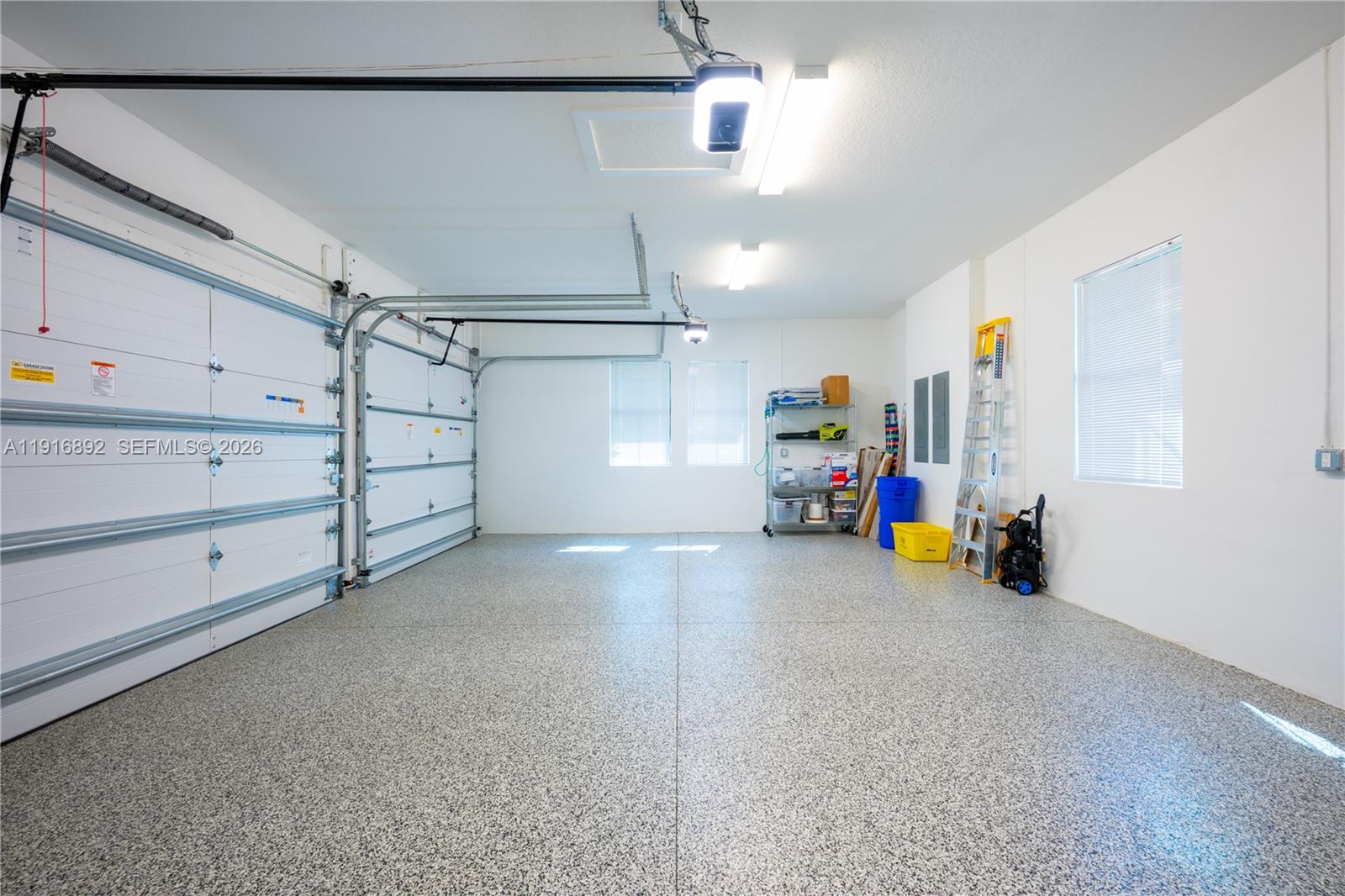 ARTISTRY REPLAT - Residential