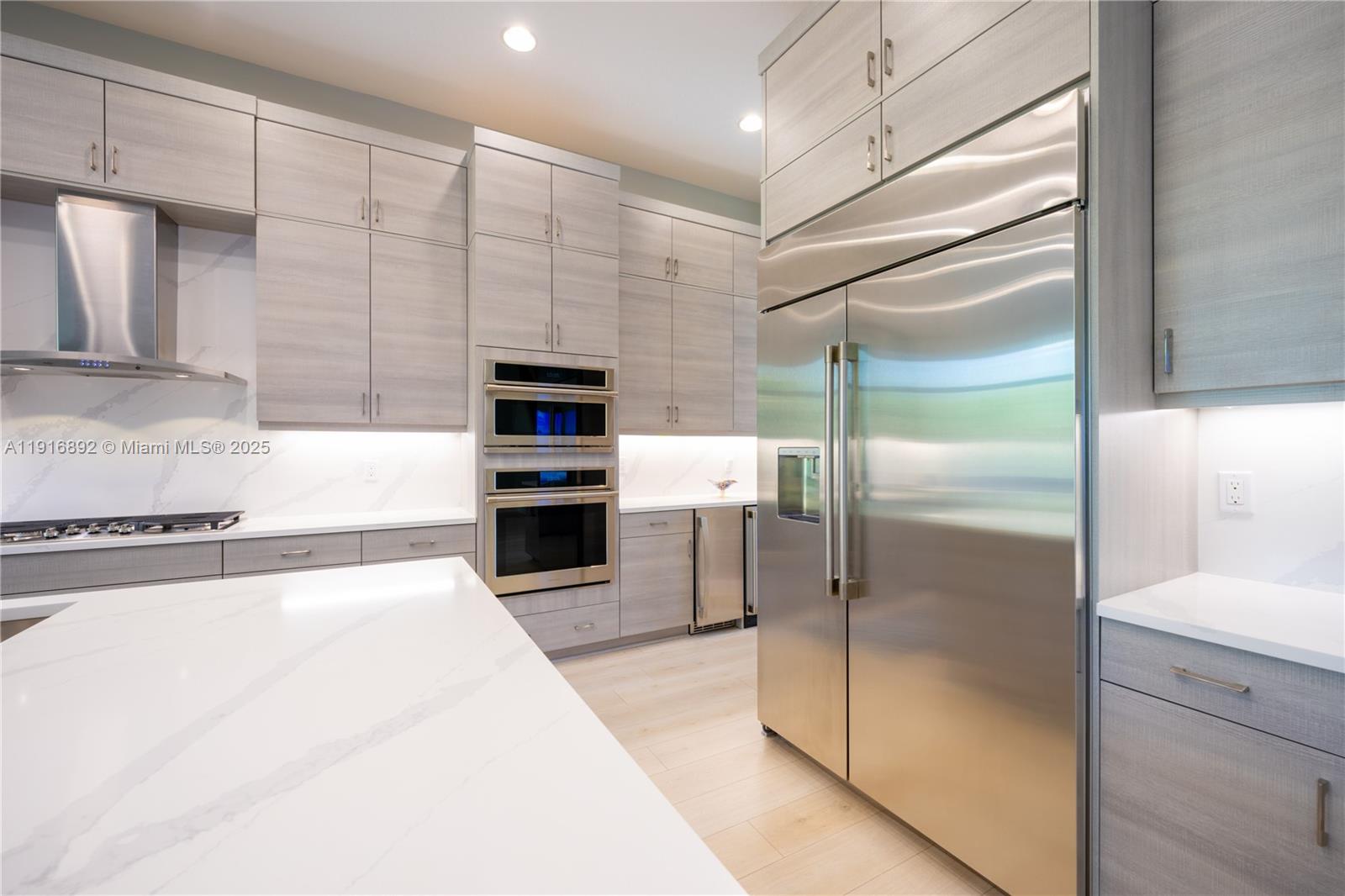 ARTISTRY REPLAT - Residential