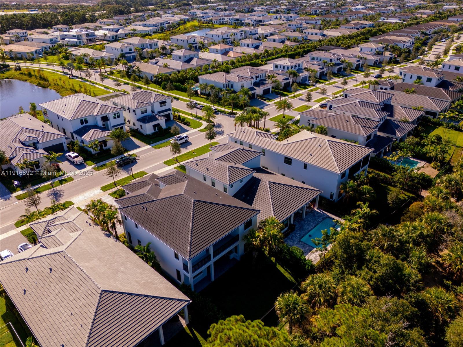 ARTISTRY REPLAT - Residential