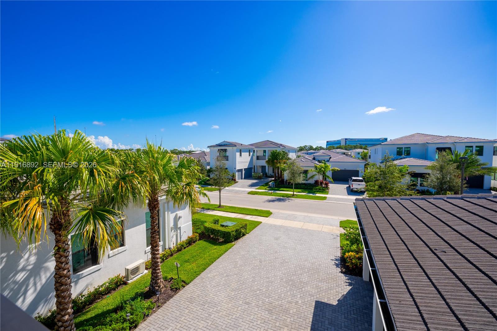 ARTISTRY REPLAT - Residential