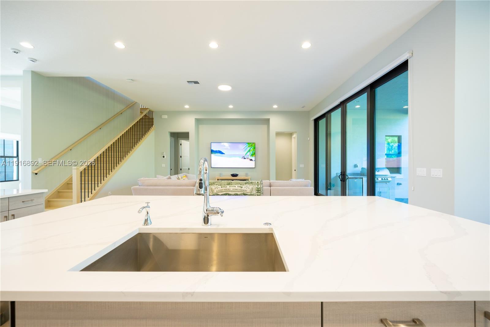 ARTISTRY REPLAT - Residential