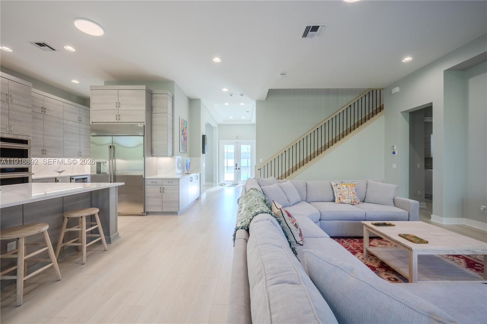 ARTISTRY REPLAT - Residential