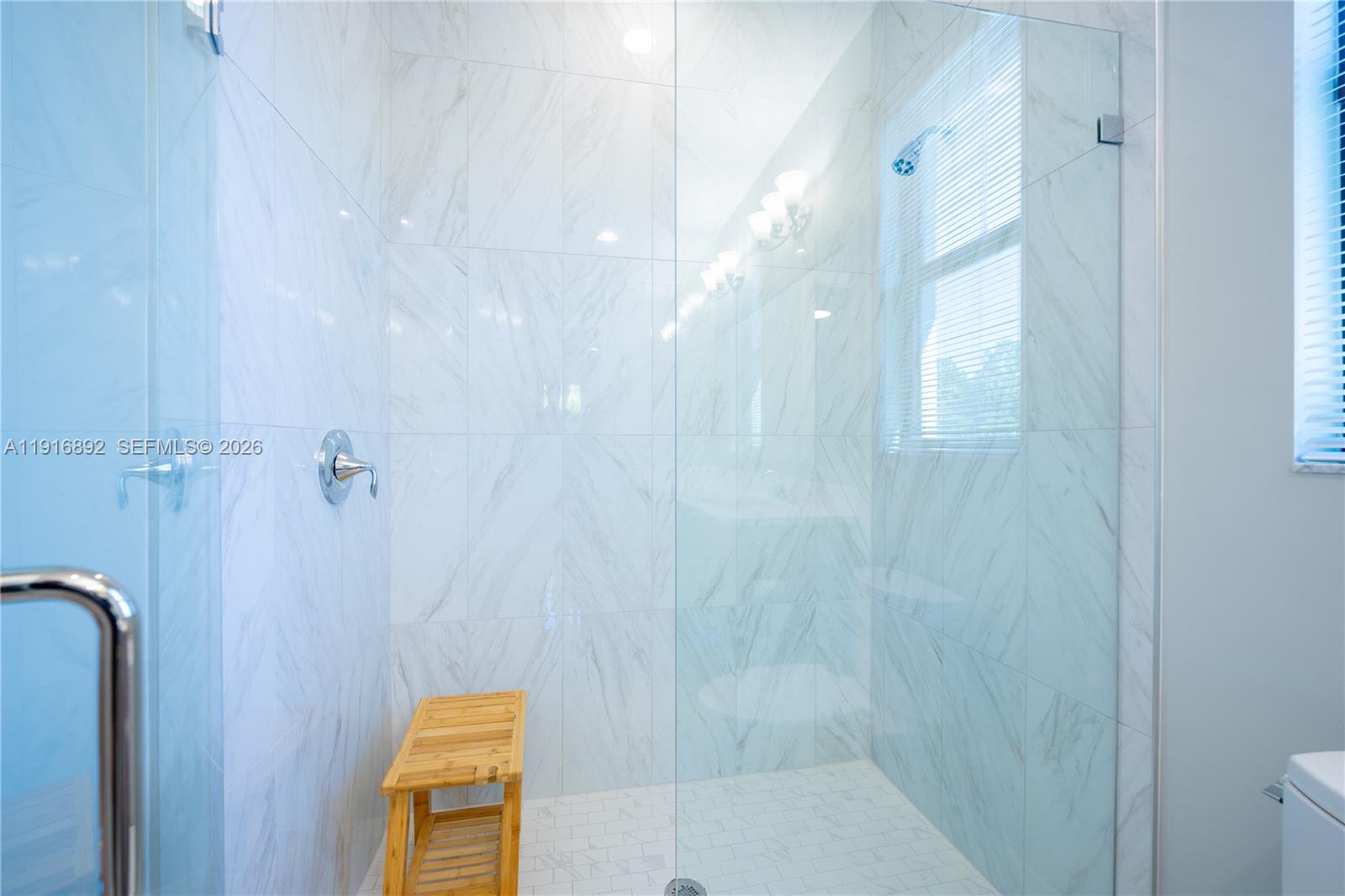 ARTISTRY REPLAT - Residential