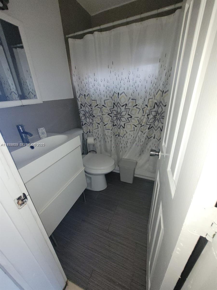 EARLINGTON HEIGHTS - Residential Income