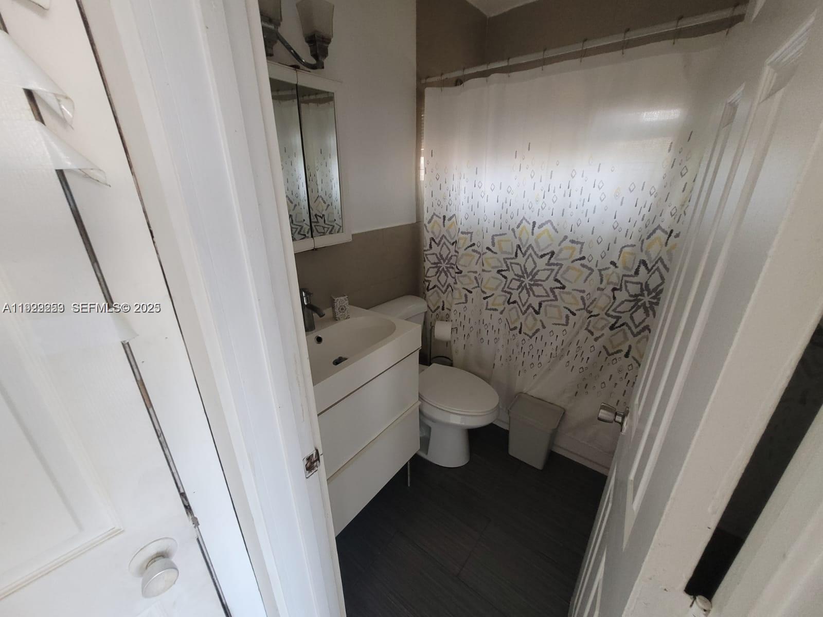 EARLINGTON HEIGHTS - Residential Income