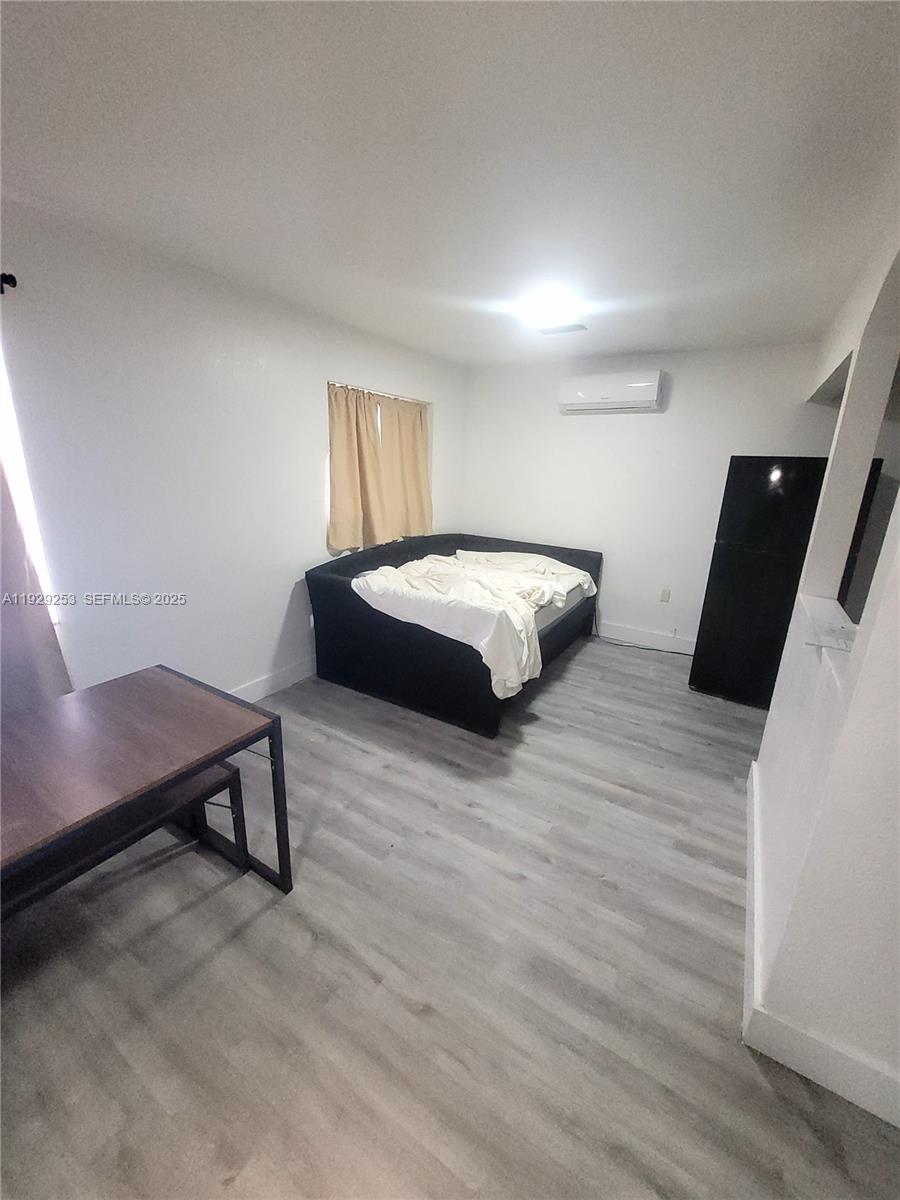 EARLINGTON HEIGHTS - Residential Income