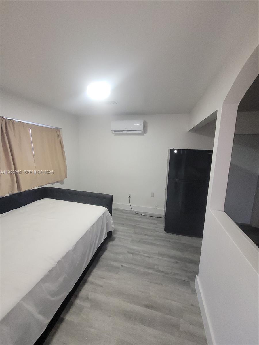 EARLINGTON HEIGHTS - Residential Income