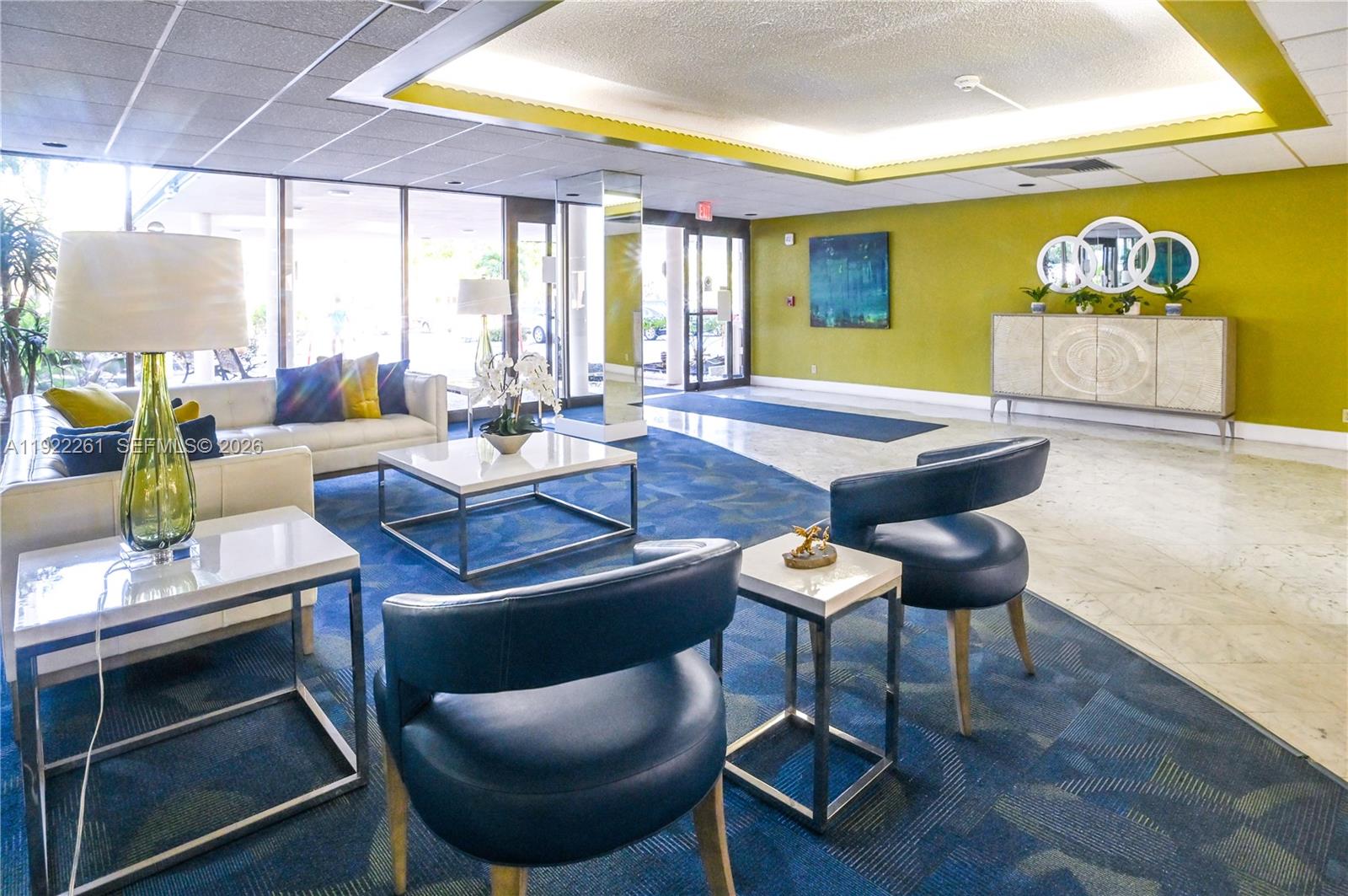 HILLCREST EAST NO 23 COND - Residential