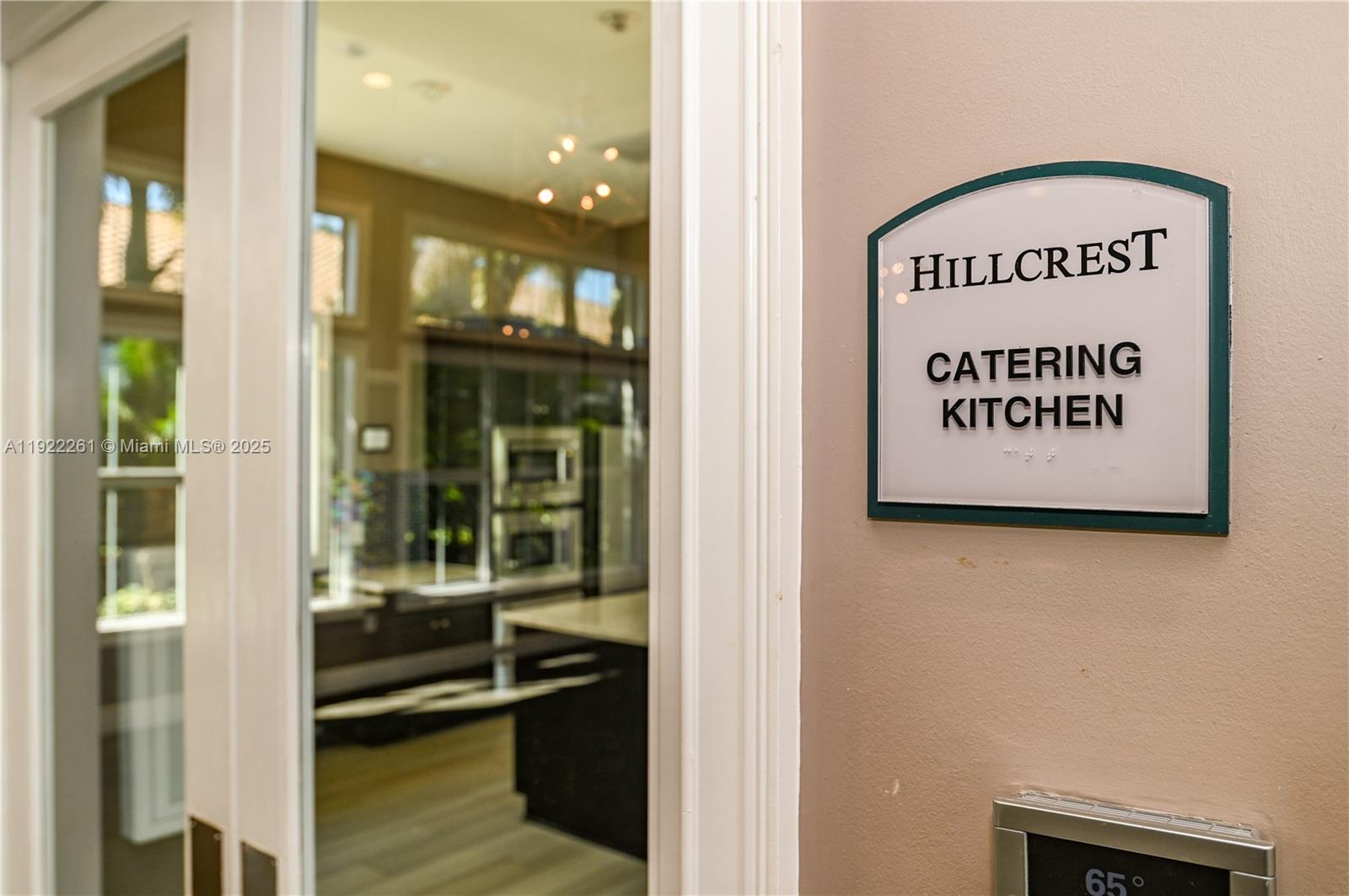 HILLCREST EAST NO 23 COND - Residential