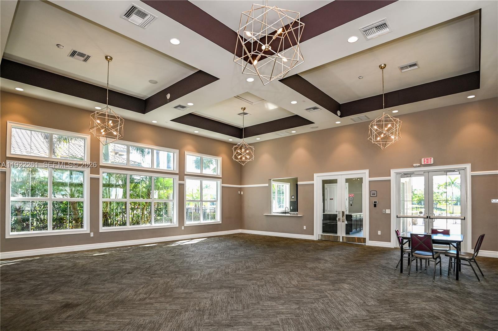 HILLCREST EAST NO 23 COND - Residential